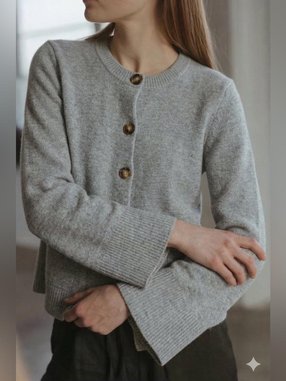 Elie Tahari Light Gray Button Front Crewneck Cardigan Bell Sleeve Size M